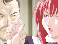 Рыжая аниме девушка с большими сиськами делает минет в туалете