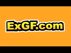 Несколько развратных пар устроили в доме групповую секс оргию