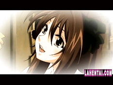 Хентай детка возбуждает парней позируя на фотосессии в купальнике