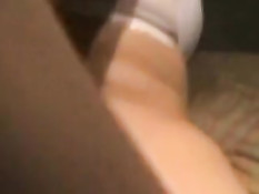 Муж вставляет секс игрушку и член жене в анус и снимает на камеру