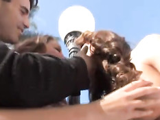 Сексуальные девушки Allie Haze и Mia Lelani сделали сладкий минет