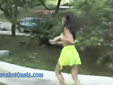 Этим симпатичным девчонкам нравится когда парни кончают в лицо