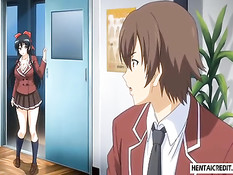 Связанную хентай брюнетку на кровати трахают двумя вибраторами