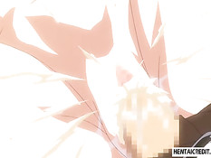 Связанную хентай брюнетку на кровати трахают двумя вибраторами