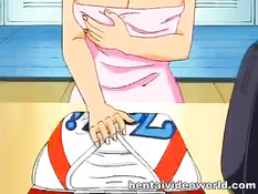 Рыжая хентай лесбиянка ебёт брюнеточку красным фаллоимитатором