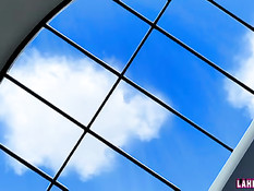 Хентай пловчиха в купальнике сосёт хуй и трахается возле бассейна