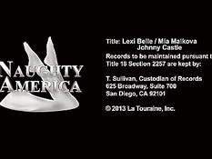 Парень занимается сексом с блондиночками Lexi Belle и Mia Malkova