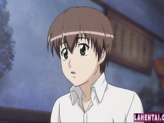 После страстных поцелуев парень оттрахал на кровати хентай девку