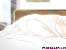 Хентай тёлочка на кровати облизывает член и трахается с приятелем