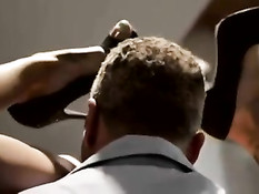 Татуированная девка Bonnie Rotten в лаборатории ебётся с доктором