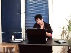 Сексуальные немецкие мамочки нуждаются в самом жёстком сексе