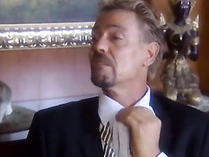 Двойное проникновение в итальянскую блондинку с большой грудью