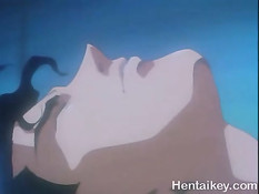 Хентай девка делает минет и садится на возбуждённый член сверху