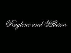 Девушка ласкает большие сиськи и живот своей беременной подруге