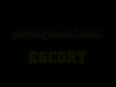 Тёлка в сетчатых чулках Yuki Kori играет со своей большой грудью