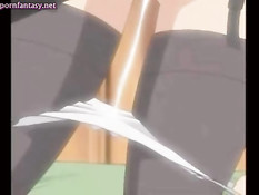 Грудастая аниме девушка дрочит сиськами и делает минет в позе 69