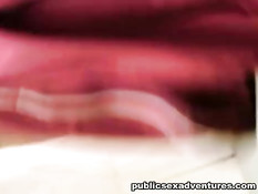 Русская девка показывает грудь и делает минет заграничному гостю