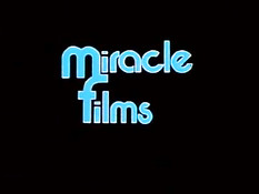 Страстная Marilyn Chambers в ретро порно фильме ебётся с парнями