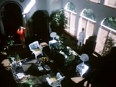 Страстная Marilyn Chambers в ретро порно фильме ебётся с парнями