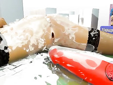 3d лесбияночки нанизываются на фаллоимитатор и мощно кончают