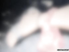 Две хентай девушки трахаются с мужчинами в общественном туалете