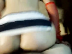 Девушка в эротическом белье насаживается на член и громко стонет