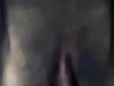 Мужчина на кровати отлизывает киску и трахает сексуальную жену