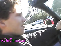 Горячие темнокожие девки делают минет и получают порцию спермы