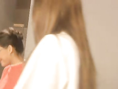 Похотливый учитель заливает горячей спермой сексуальных учениц