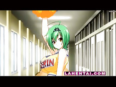 Хентай болельщица встретила паренька и подрочила член сиськами