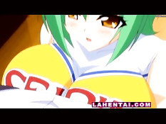 Хентай болельщица встретила паренька и подрочила член сиськами