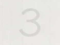 Итальянка Valentina Nappi подрочила член и получила сперму в лицо