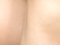 Сексуальная барменша Tweety Valentine ебётся с парнем в ресторане