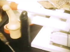 Немецкие девки с волосатыми кисками занимаются групповым сексом