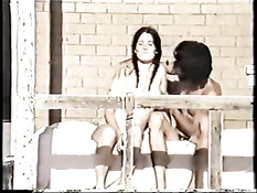 Сисястые девки с волосатыми кисками трахаются на диком западе