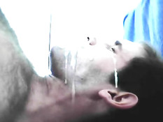 Cumshot in the face