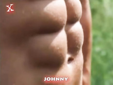 Metro  - Johnny Love