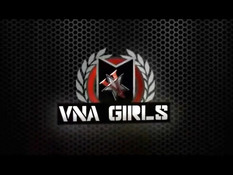 Порно грудастых транссексуалов с бритыми членами Eva Lin и Venus