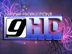 Красивый транссексуал Domino Presley сосёт хуй и ебётся с мужиком