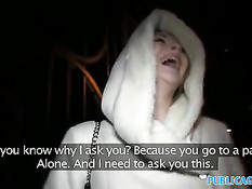 Пикапер снял на улице юную блондинку и оттрахал в своём номере