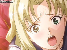 Два парня трахают хентай блондинку раком и заставляют сосать хуй