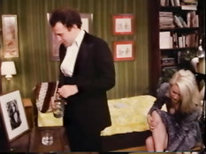 Американская звезда ретро порно Kay Parker отсасывает мужчинам