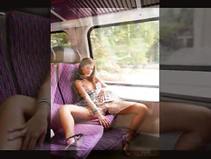 Развратная девчонка Little Caprice показывает свою киску в поезде