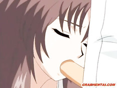 Парень прижал к стене и оттрахал испуганную хентай девственницу