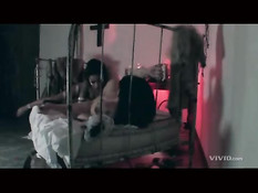 Изощрённый секс развратных лесбиянок Asphyxia Noir и Skin Diamond