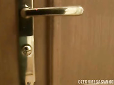 В Праге постоянно организуются вечеринки для чешских свингеров