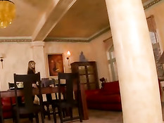 Порно актриса в чёрном белье Blue Angel получает член в свой анус