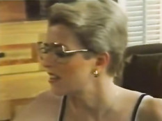 Нарезка роликов с участием ретро порно звезды Kristara Barrington