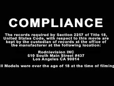 Мужик ебёт кудрявую женщину Kiki Daire и заливает спермой лицо