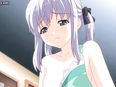 Аниме малышке делают куннилингус и вставляют член в бритую писю